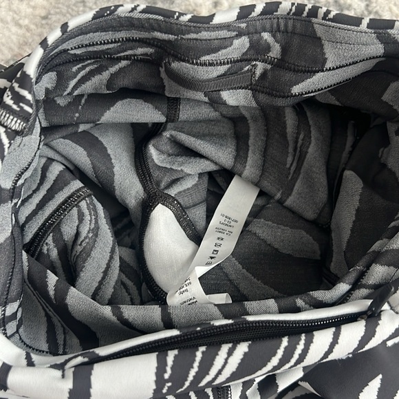 Lululemon Swift Speed High Rise Leggings 28” - Picture 11 of 12